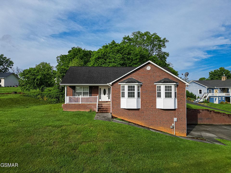 1st image of 2147 Aaron Ct