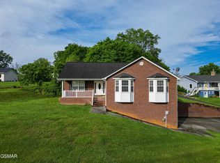 2147 Aaron Ct, Sevierville, TN 37876