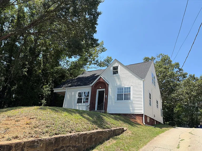 2502 Druid Hills Dr — Photo 1
