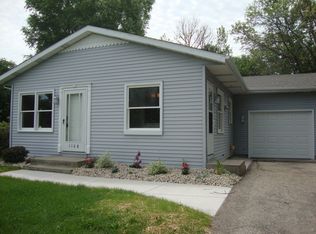 1108 Sequoia St, Delavan, WI 53115