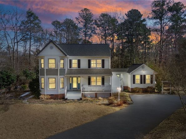 13803 Rystock Ct, Chester, VA 23836