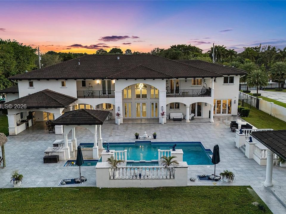 1st image of 12401 SW 45th St