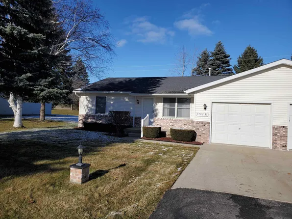5782 Main St APT 2, Lexington, MI 48450