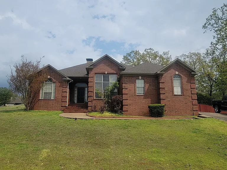 101 Summit Valley Cir — Photo 1
