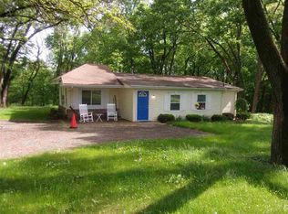 1226 Glen Forest Rd, Machesney Park, IL 61115