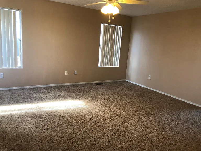 5305 Park Ridge Rd NW — Photo 10