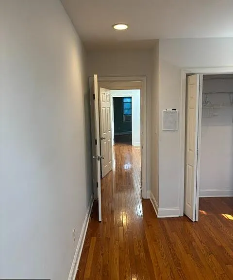 315 E 29th St — Photo 23