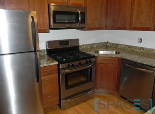 215 E Chestnut St APT 1202, Chicago, IL 60611