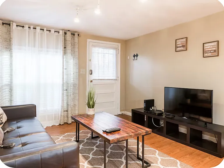 887 Vedado Way NE #4 — Photo 11