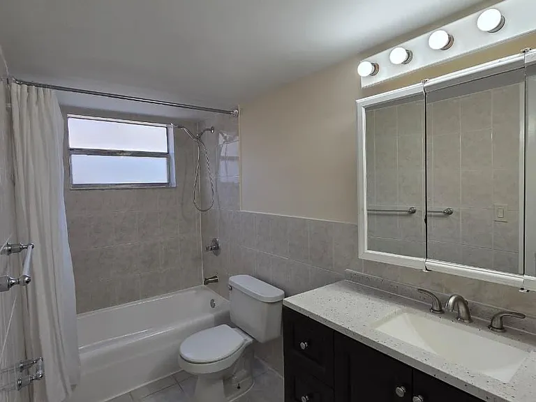 11604 NW 29th Ct #2-C — Photo 7