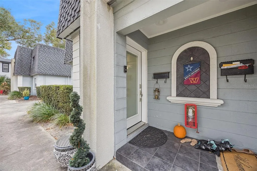 2 bed, 1.5 bath, 1116 sqft, $2,200 — Photo 4
