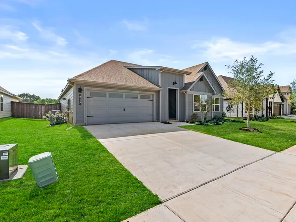 4237 Cornerstone Cir, Granbury, TX 76048