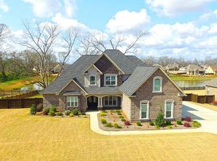 222 Stacy Ln, Warner Robins, GA 31088