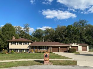 4042 Longford Ct, Lexington, KY 40516