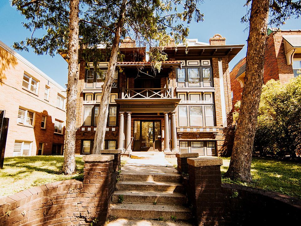 1st image of 1891 Grand Ave APT 1