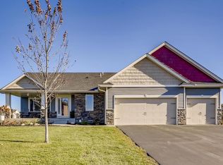 29207 Scenic Dr, Chisago City, MN 55013