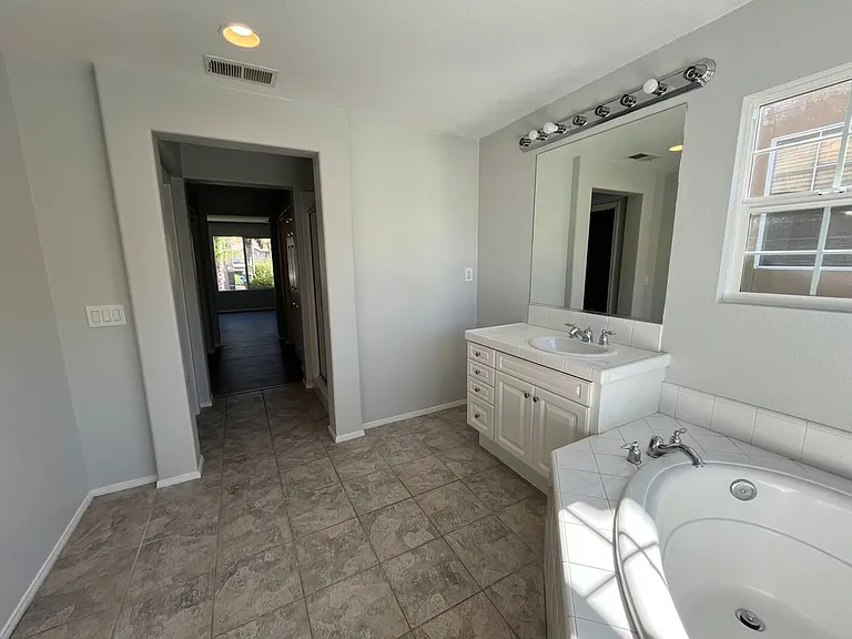 29255 Orion Ln — Photo 3