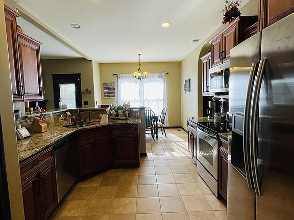 5th image of 1238 Allmon Dr