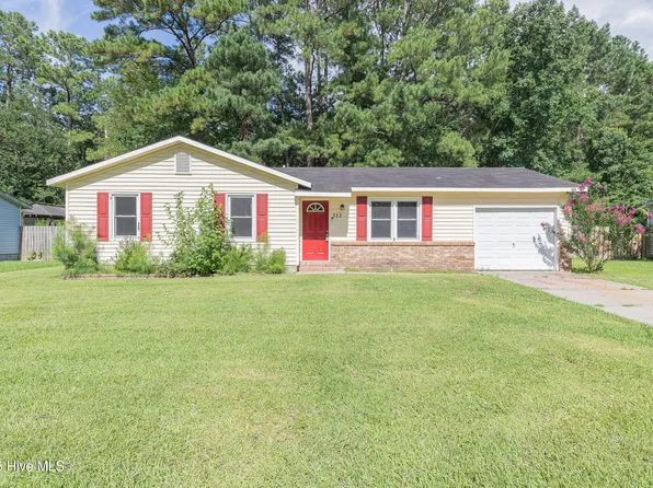 512 Walnut Drive, Jacksonville, NC 28540