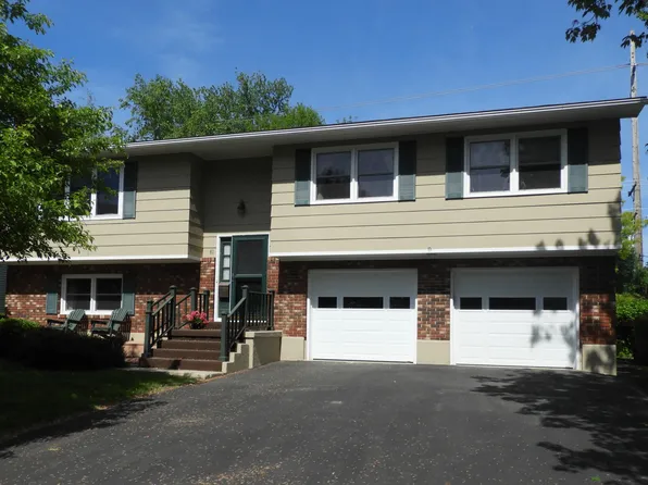 61 Cogan Ave, Plattsburgh, NY 12901
