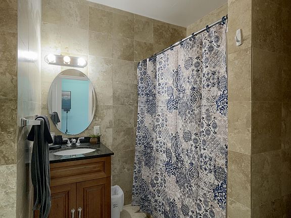 Full bathroom
