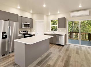 2924 Shore Pine Pl, Blaine, WA 98230