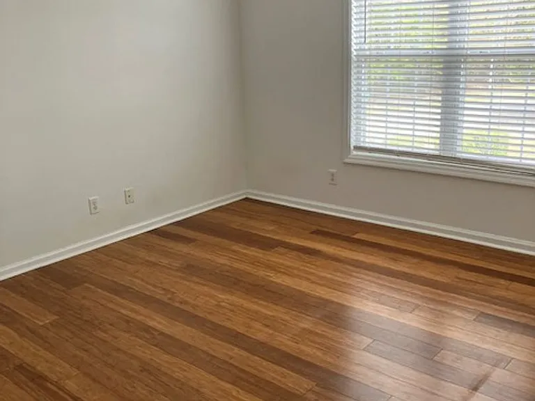 909H Litchfield Way — Photo 10