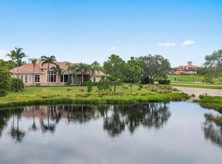 102 SE Rio Casarano, Port St Lucie, FL 34984