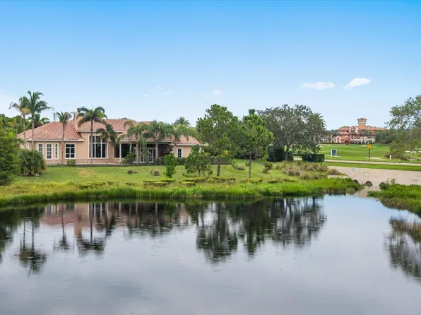 102 SE Rio Casarano, Port St Lucie, FL 34984