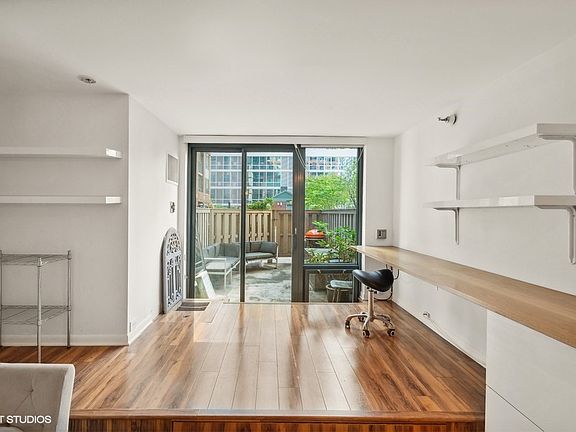 2nd image of 480 N McClurg Ct APT 307