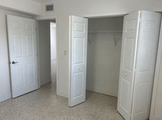 3301 SW 9th St APT 14, Miami, FL 33135