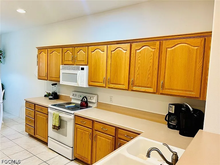 20061 Sanibel View Cir #204 — Photo 15