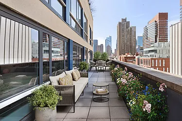 454 West 54th Street, #7A