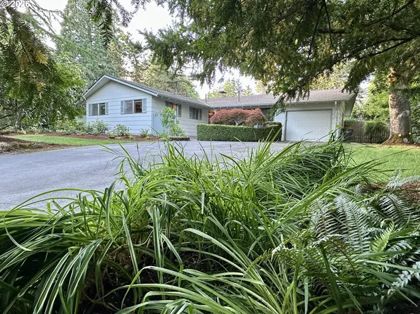 145 S Ridge Dr, Portland, OR 97219