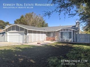 42534 50th St W, Quartz Hill, CA 93536