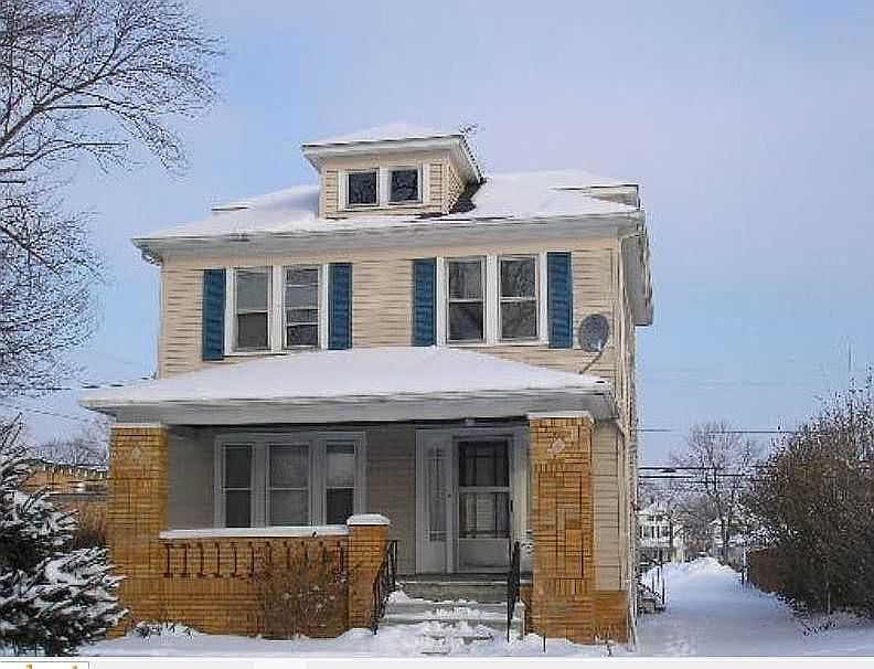 1st image of 2501 E 31st St