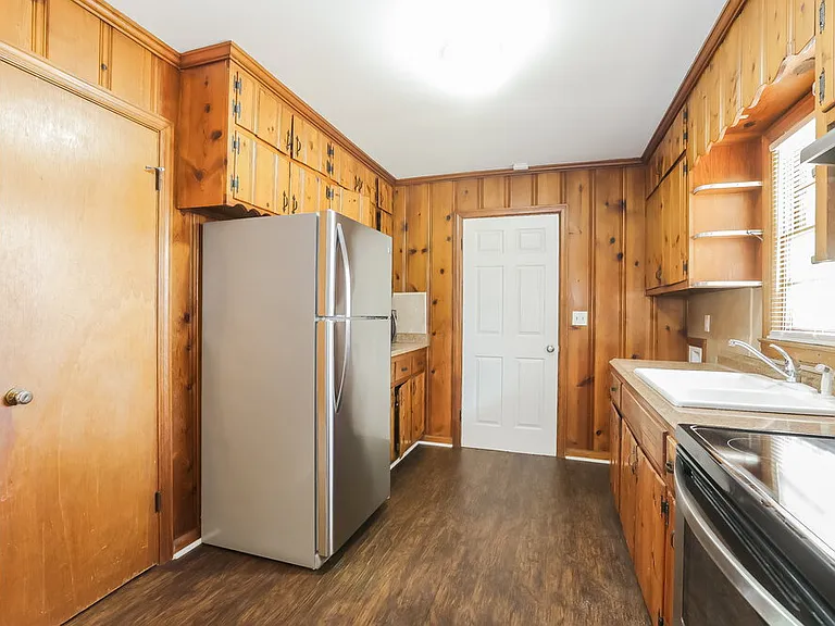 2147 Camp Cir SW — Photo 8