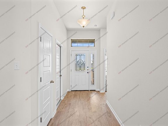 4th image of 7405 Mossy Ridge Ln