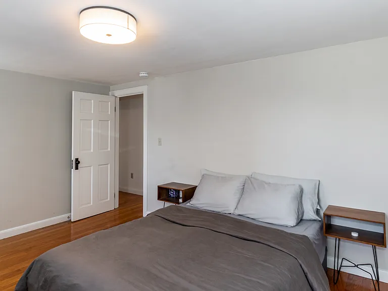 51 Lynn Fells Pkwy — Photo 15