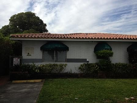 1st image of 2162 Biarritz Dr APT 4