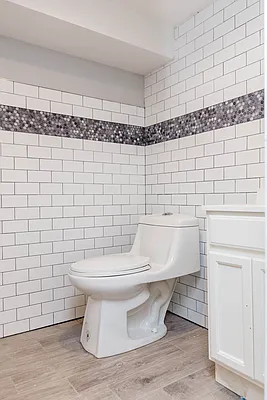 Rented by Nooklyn NYC LLC | media 54