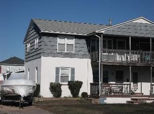 7802 Atlantic Ave, Wildwood Crest, NJ 08260
