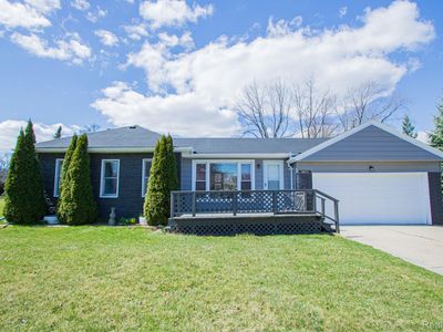 38111 Union Lake Rd, Clinton Township, MI, 48036