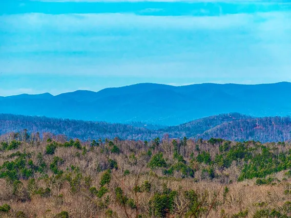 9 Scouts Overlook Ln, Morganton, GA 30560