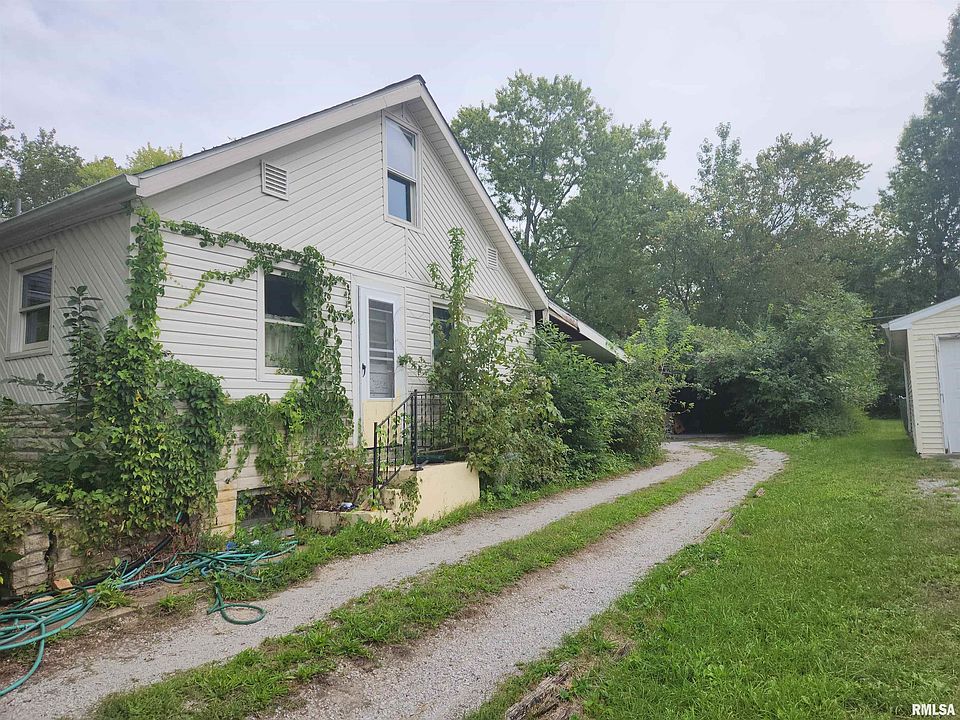 1105 W Walkup Ave, Carbondale, IL 62901 Zillow