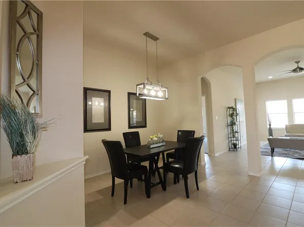 105 Peggy Cv, Liberty Hill, TX 78642