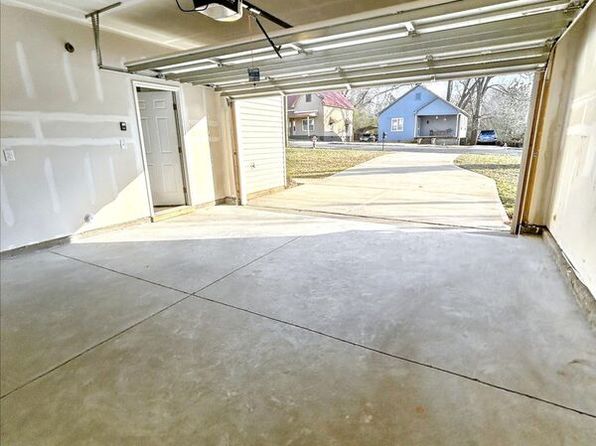 220 Lee St, Shelby, NC 28150
