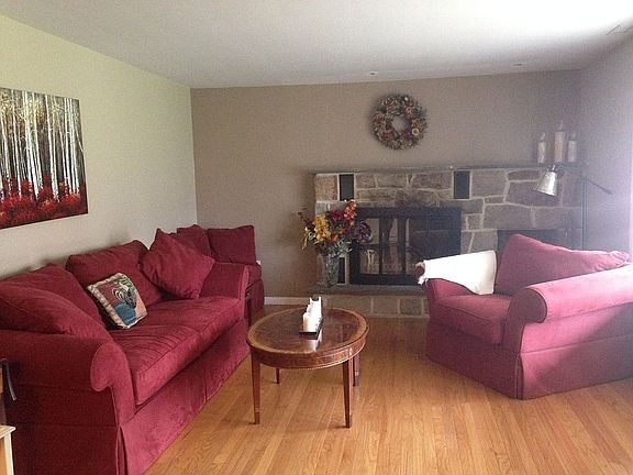 Family Room w/ Fireplace