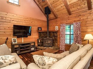 108 Deer Ridge Rd NE, Gravette, AR 72736