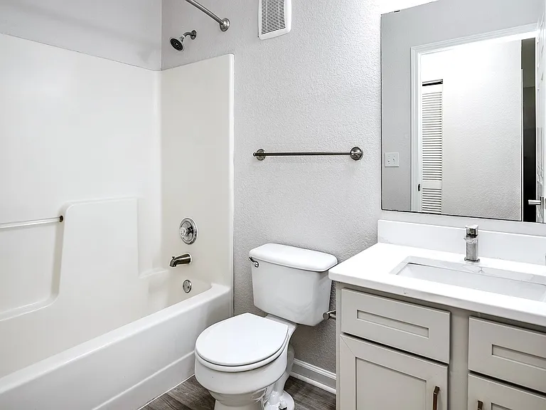 Lumen Heights — Photo 10